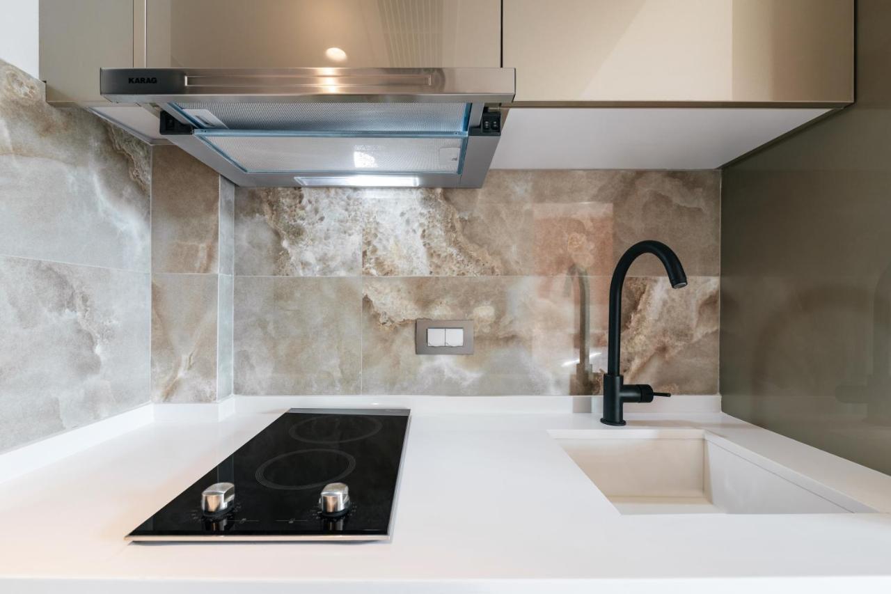 Cocooning Suites By Blue Carpet Pefkochori Exterior foto