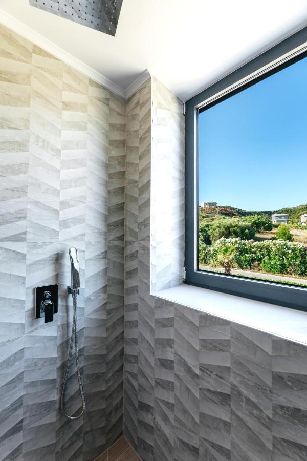 Cocooning Suites By Blue Carpet Pefkochori Exterior foto
